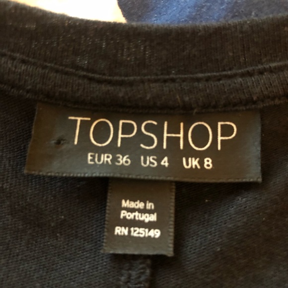 Black TOPSHOP T-shirt with cutouts - Picture 2 of 2